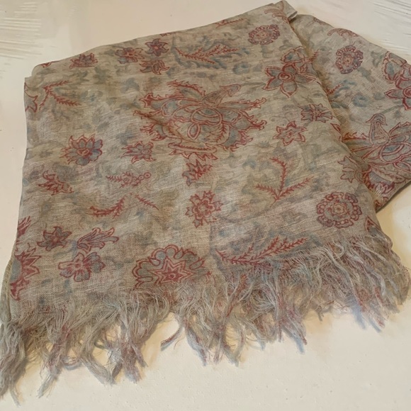 Ralph Lauren Accessories - Ralph Lauren long scarf